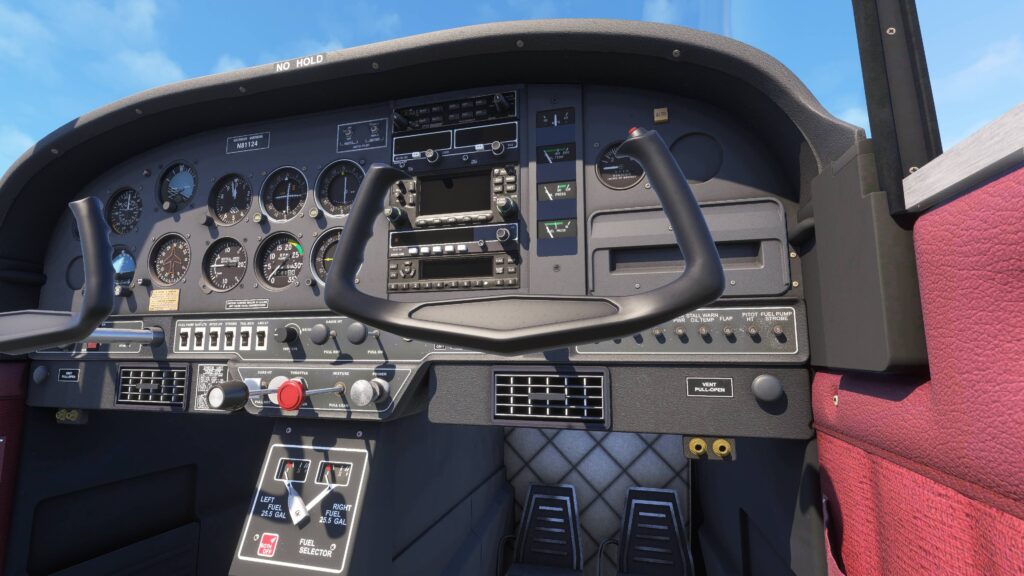 Bluesky hangar grumman aa5 12 ss l
